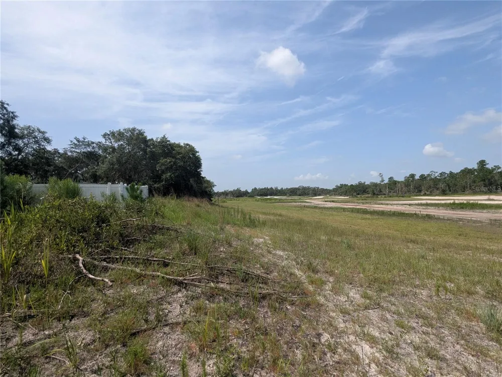 2599 HILLVIEW CIRCLE Deltona, FL 32725