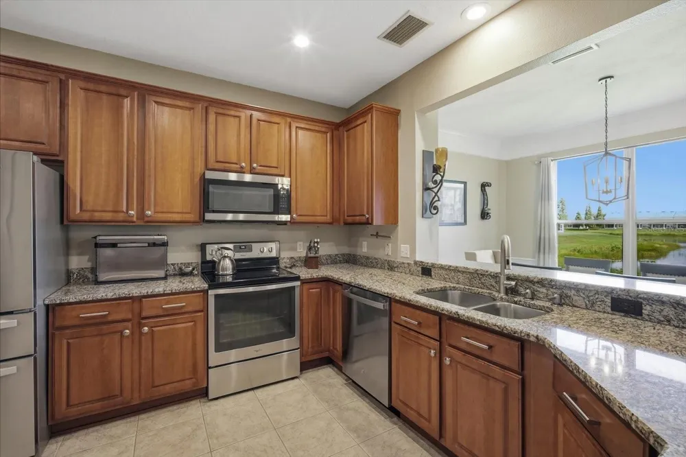 4611 POND RIDGE DRIVE Riverview, FL 33578