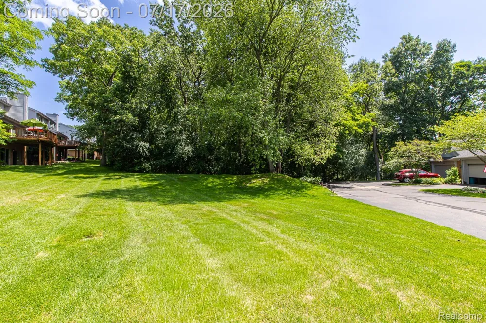 5013 Timberway Trail Independence Charter Township, MI 48346