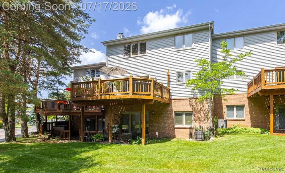 5013 Timberway Trail Independence Charter Township, MI 48346