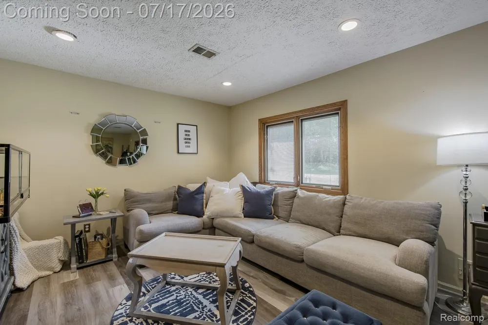 5013 Timberway Trail Independence Charter Township, MI 48346