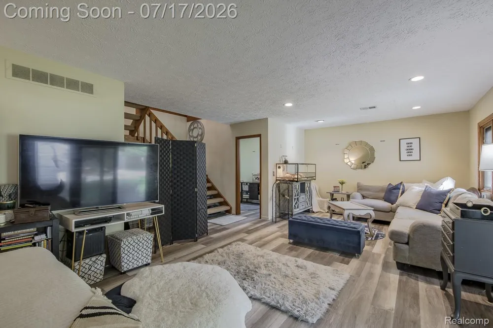 5013 Timberway Trail Independence Charter Township, MI 48346
