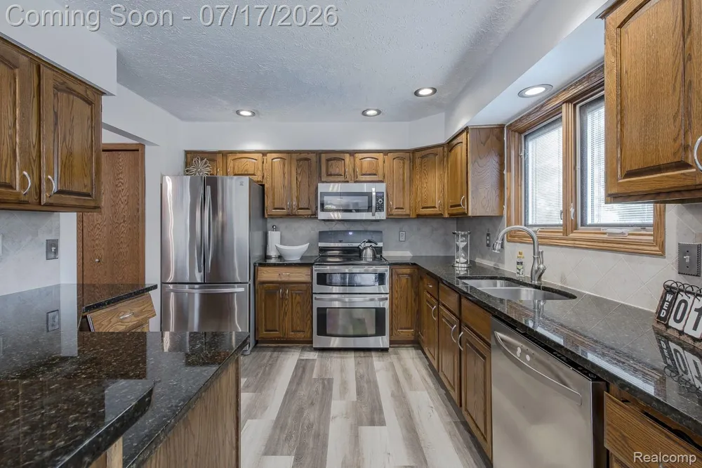 5013 Timberway Trail Independence Charter Township, MI 48346