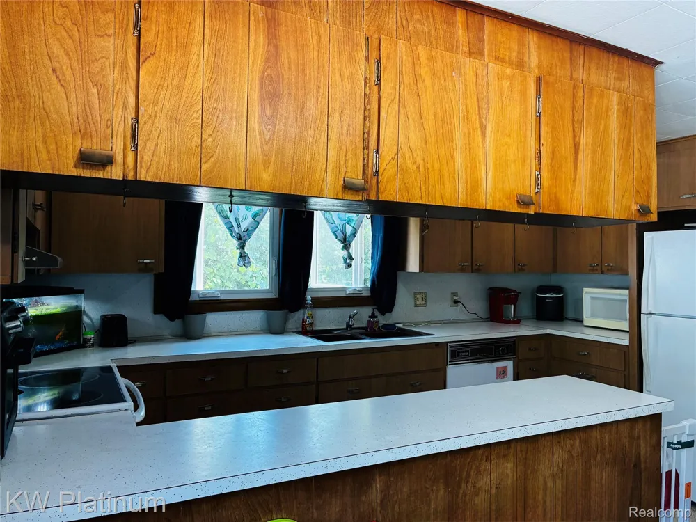3515 Shreeve Court Burtchville Township, MI 48059