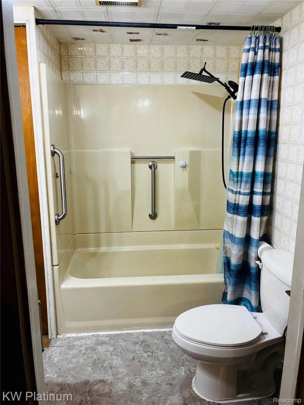 3515 Shreeve Court Burtchville Township, MI 48059