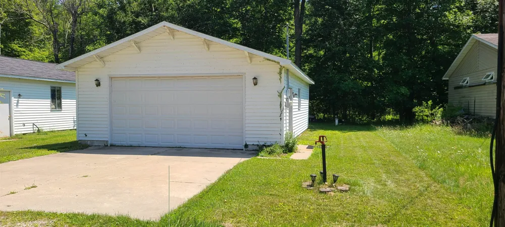 1035 Cranberry Pike Baldwin Township, MI 48730