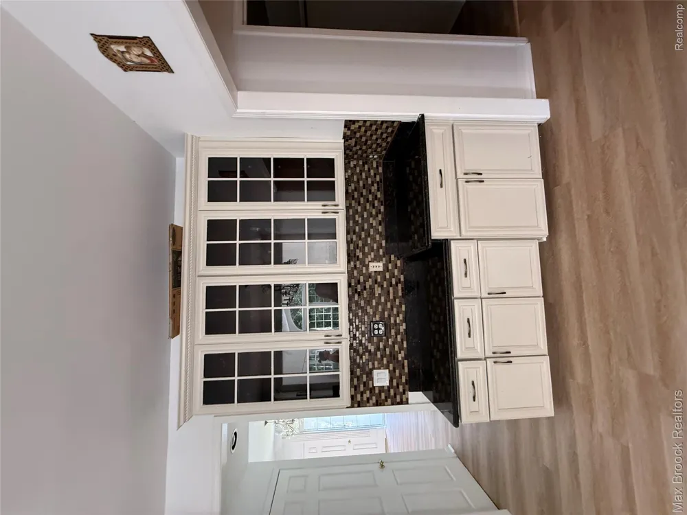 3382 Long Meadow Court West Bloomfield Charter Township, MI 48324