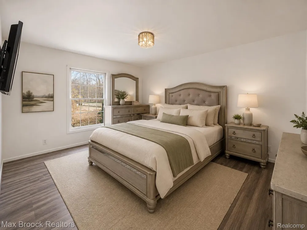 3382 Long Meadow Court West Bloomfield Charter Township, MI 48324