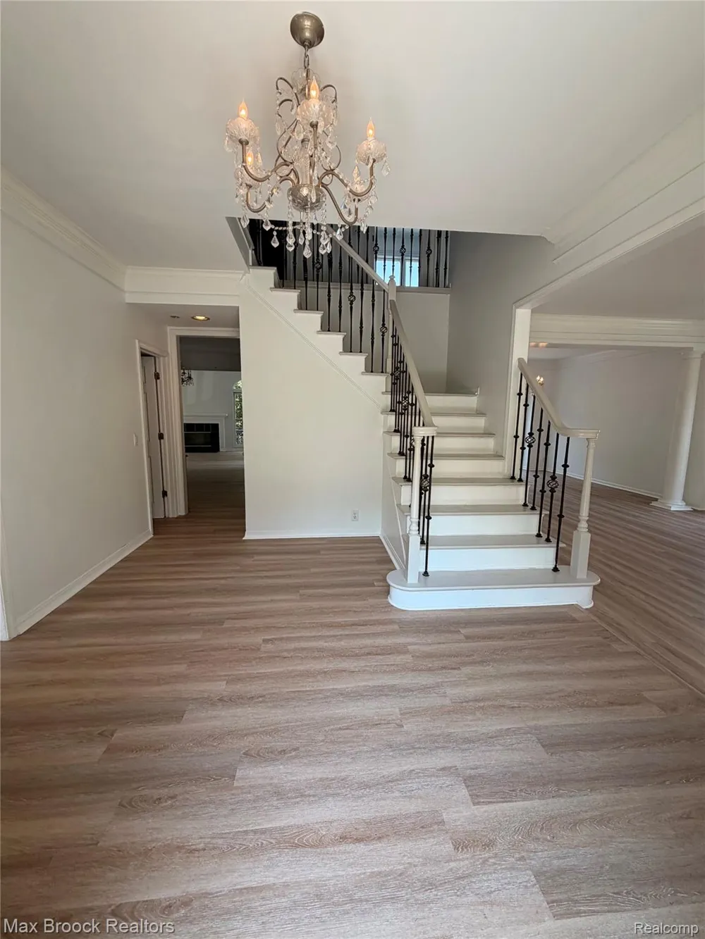 3382 Long Meadow Court West Bloomfield Charter Township, MI 48324