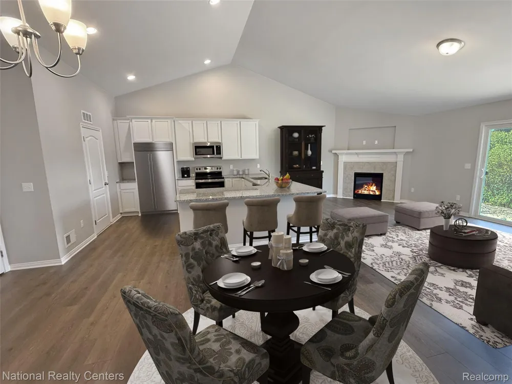 390 Devonshire Drive #27 Lapeer City, MI 48446