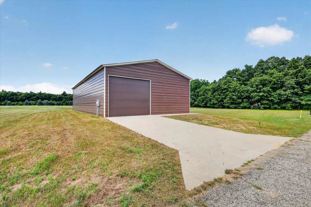 5420 S Kathryn Lane Croton Township, MI 49337