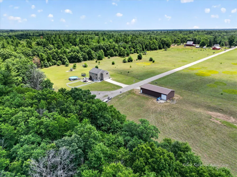 5420 S Kathryn Lane Croton Township, MI 49337