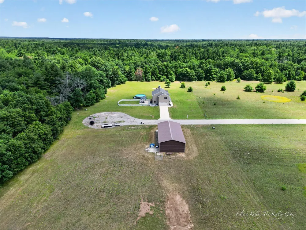 5420 S Kathryn Lane Croton Township, MI 49337
