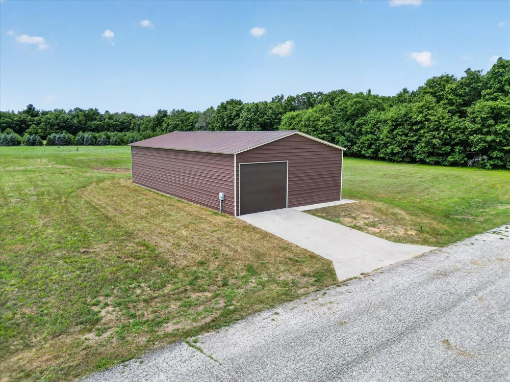 5420 S Kathryn Lane Croton Township, MI 49337
