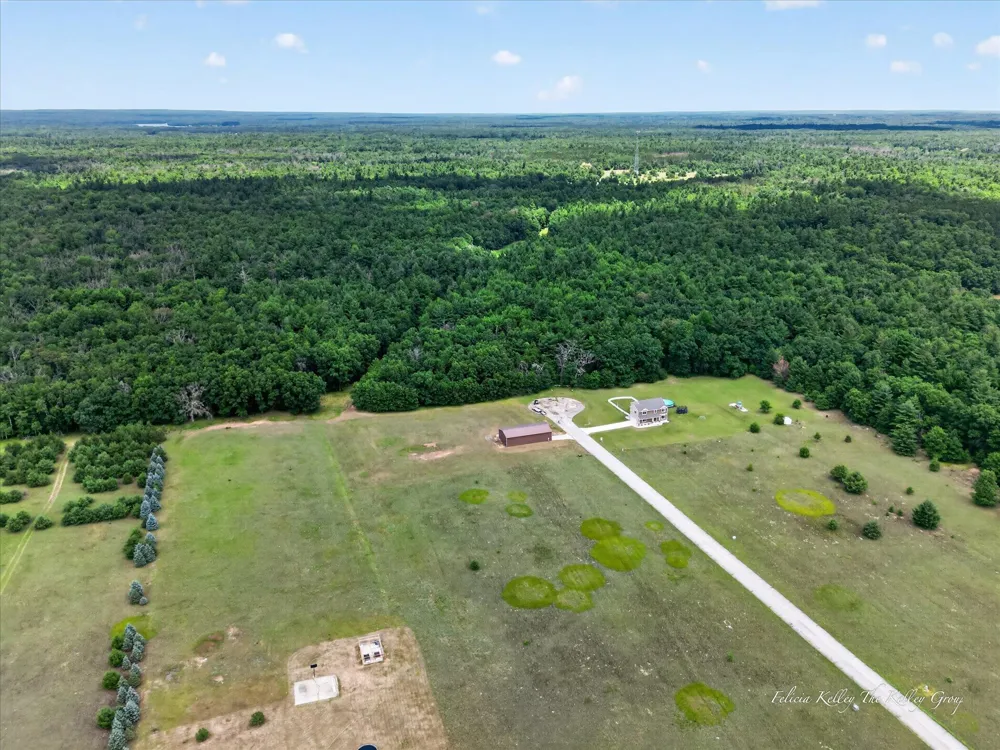 5420 S Kathryn Lane Croton Township, MI 49337