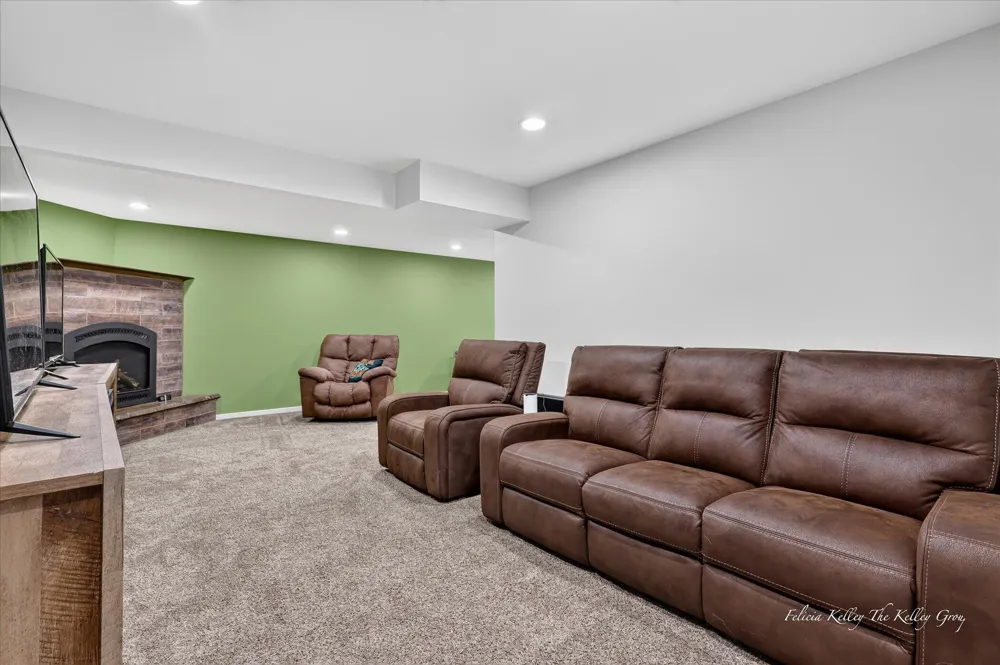 5420 S Kathryn Lane Croton Township, MI 49337