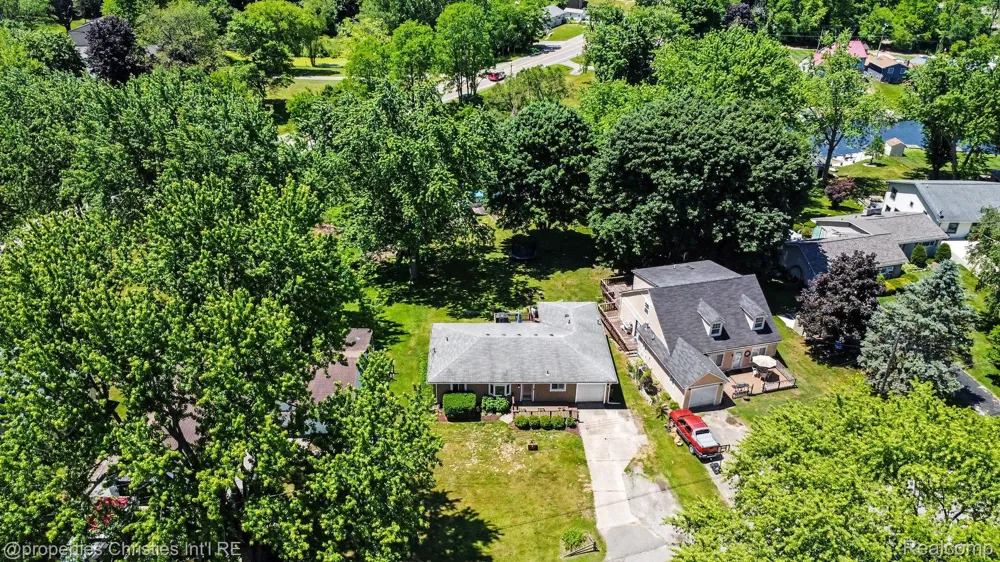 9567 Susin Lane Springfield Charter Township, MI 48348