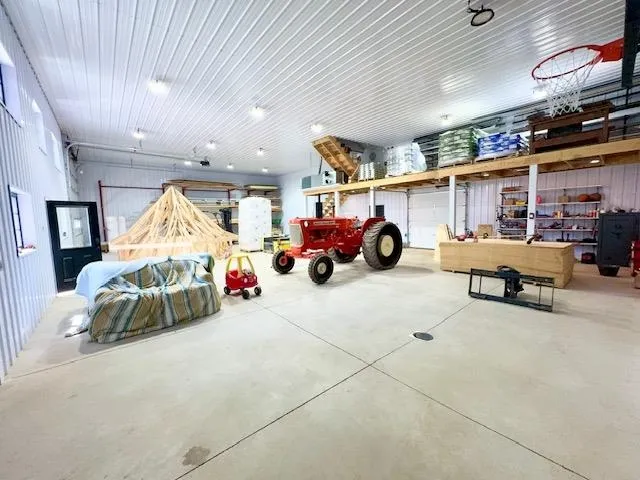 4721 E Sidney Road Evergreen Township, MI 48888