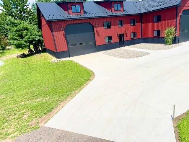 4721 E Sidney Road Evergreen Township, MI 48888