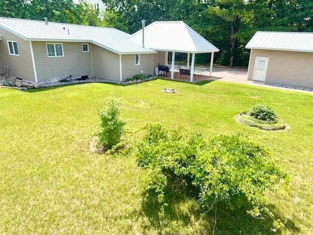 4721 E Sidney Road Evergreen Township, MI 48888