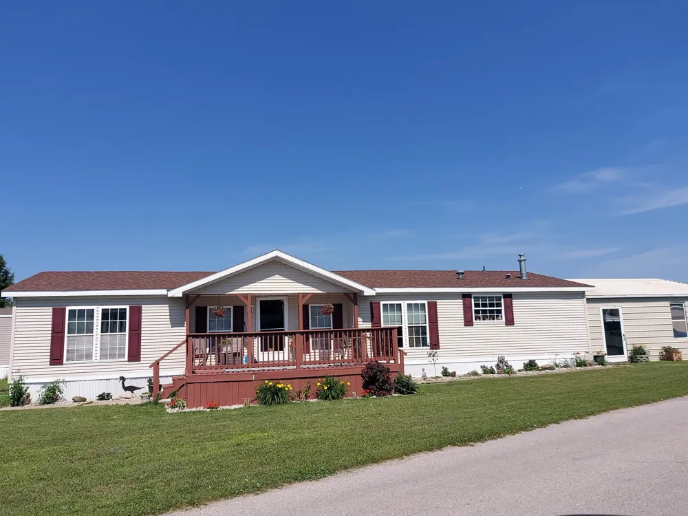 4627 Violet Lane Garfield Charter Township, MI 49685