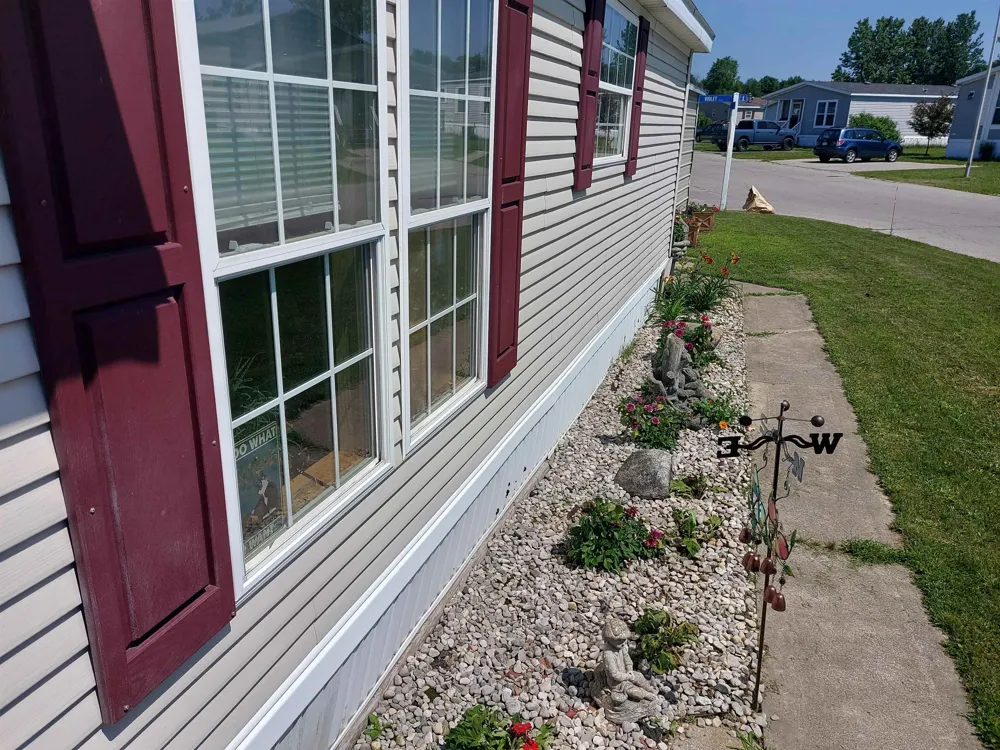 4627 Violet Lane Garfield Charter Township, MI 49685