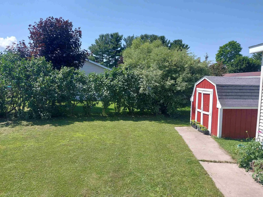 4627 Violet Lane Garfield Charter Township, MI 49685