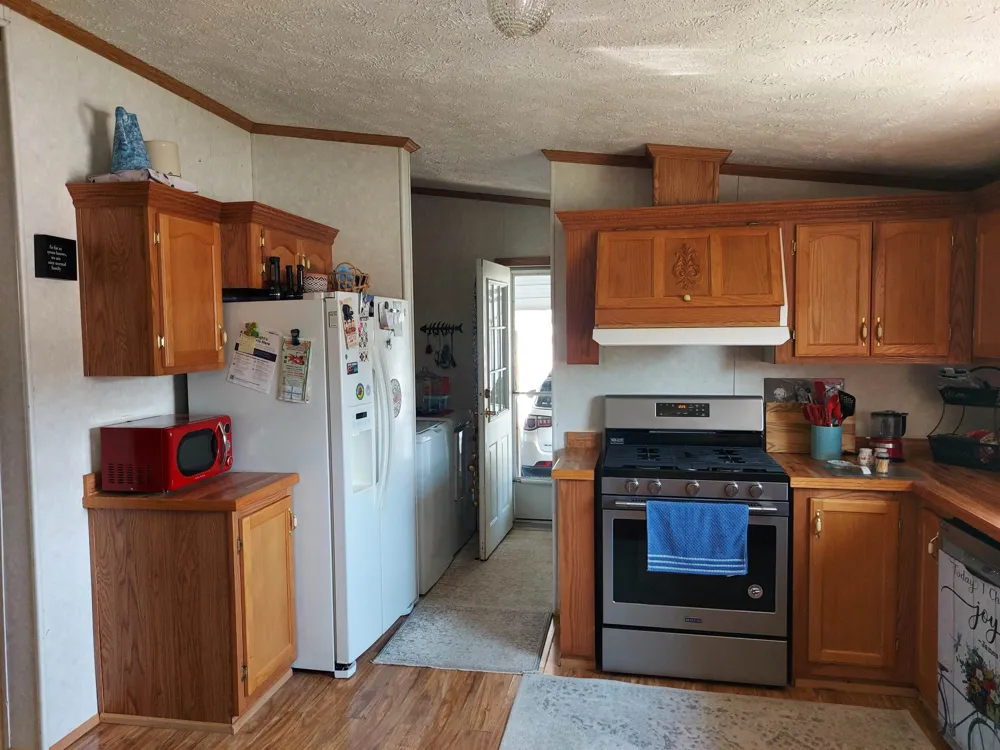 4627 Violet Lane Garfield Charter Township, MI 49685