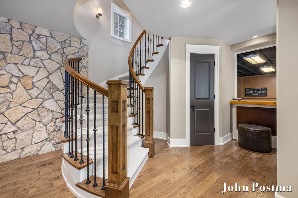 5914 Whitworth Court SE Cascade Charter Township, MI 49546