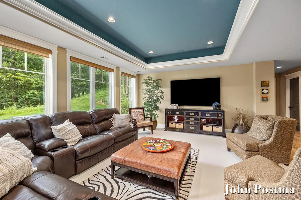 5914 Whitworth Court SE Cascade Charter Township, MI 49546