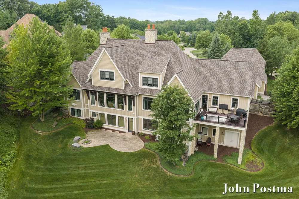 5914 Whitworth Court SE Cascade Charter Township, MI 49546