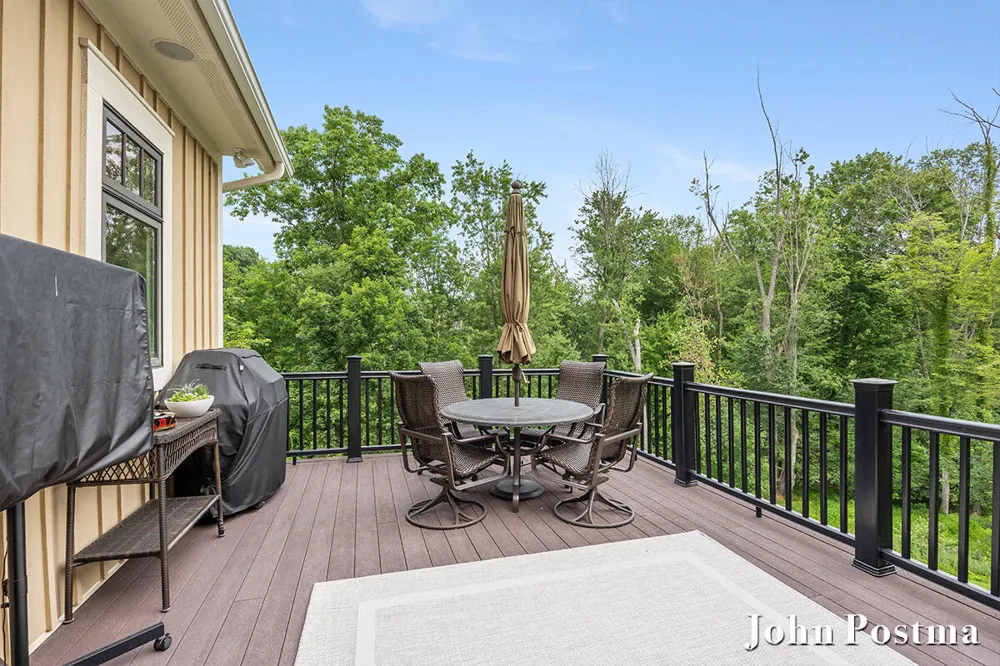 5914 Whitworth Court SE Cascade Charter Township, MI 49546