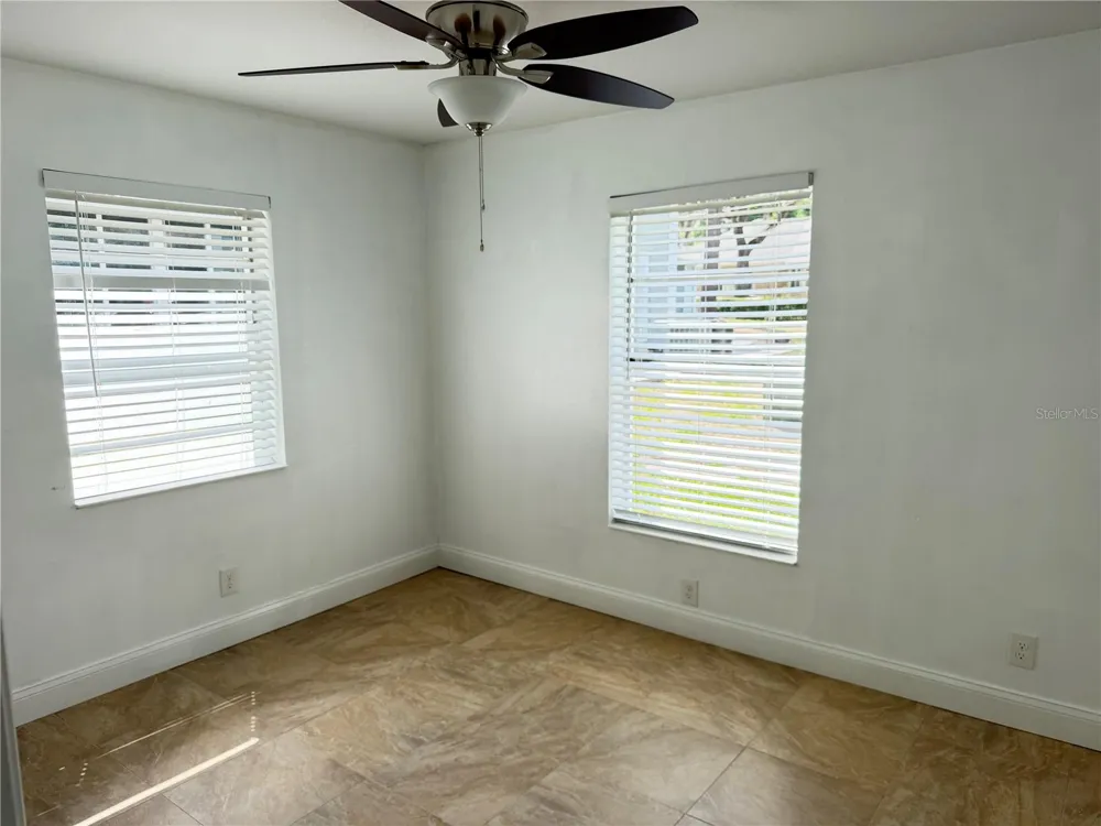 2564 SE 15TH AVENUE #H ocala, FL 34471