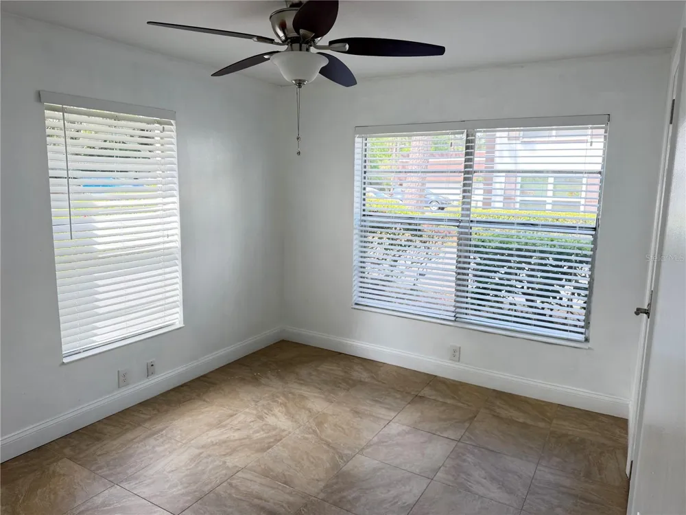 2564 SE 15TH AVENUE #H ocala, FL 34471
