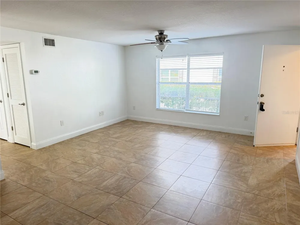 2564 SE 15TH AVENUE #H ocala, FL 34471