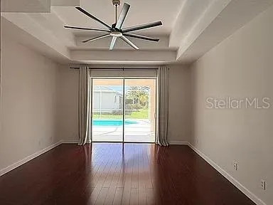 7462 FEATHERSTONE BOULEVARD Sarasota, FL 34238