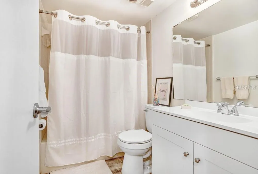 2424 W TAMPA BAY BOULEVARD #M205 Tampa, FL 33607