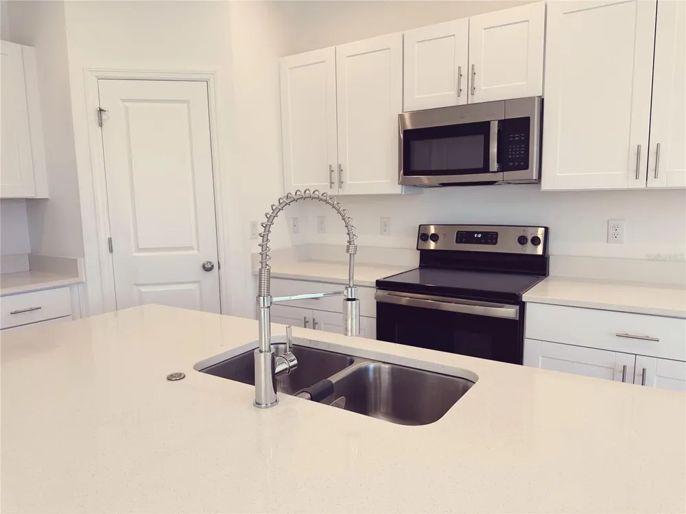 5770 WINDY BAY TERRACE Nokomis, FL 34275