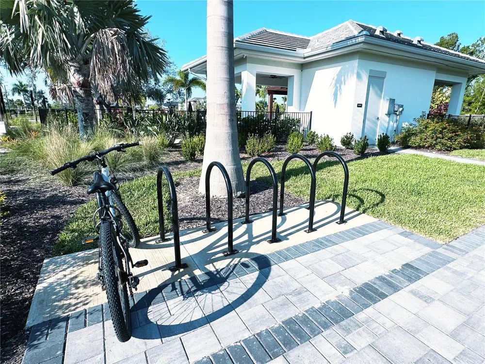 5770 WINDY BAY TERRACE Nokomis, FL 34275