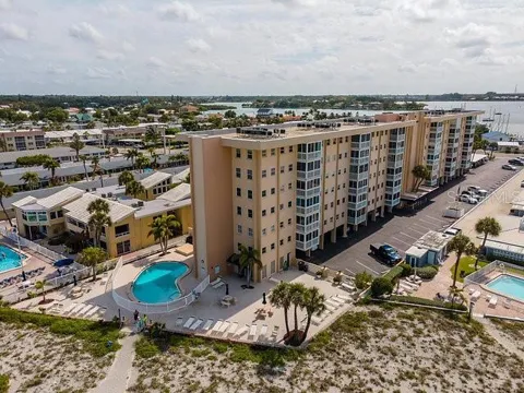 1255 TARPON CENTER DRIVE #304