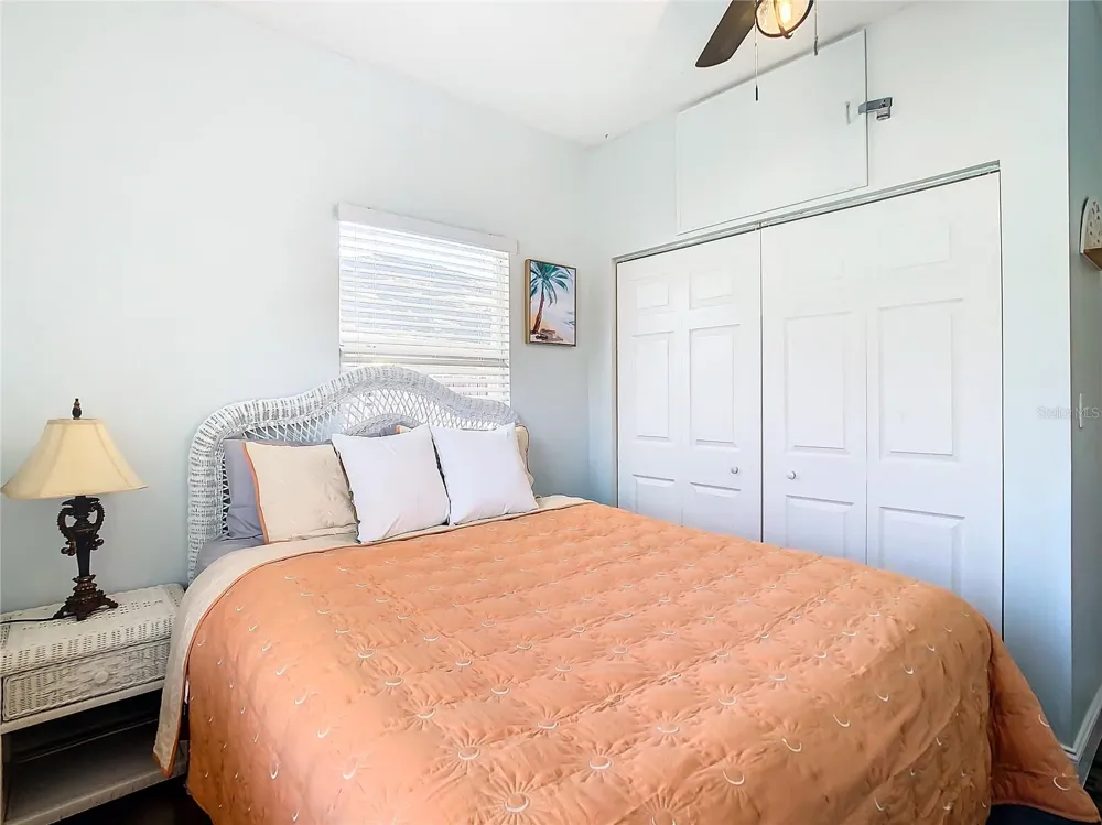 3321 W AILEEN STREET Tampa, FL 33607