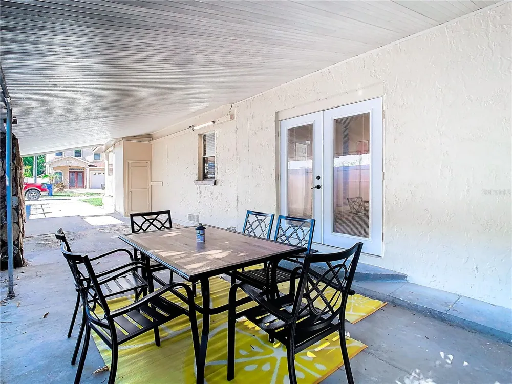 3321 W AILEEN STREET Tampa, FL 33607