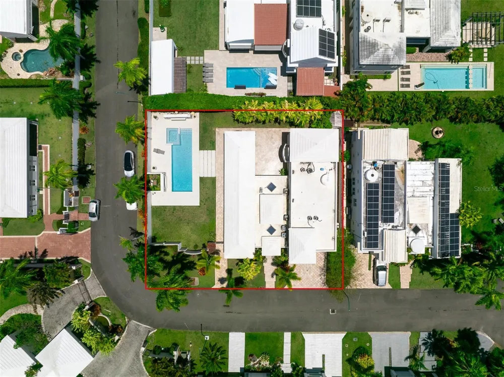 24 PASEO LAS PALMAS Dorado, Pr, PR 00646