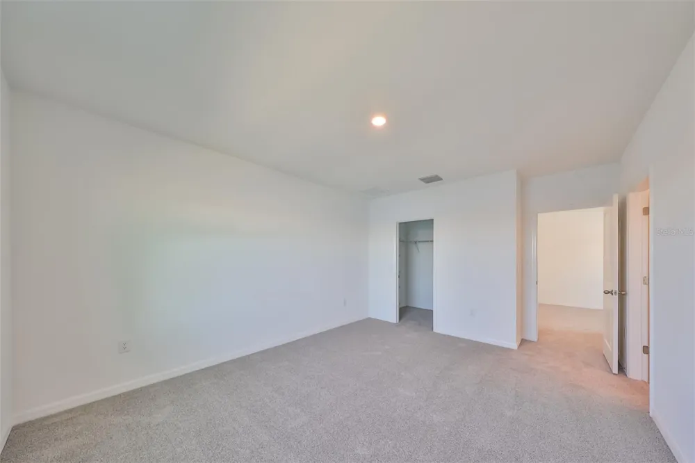 379 MANGROVE SHADE CIRCLE Apollo Beach, FL 33572
