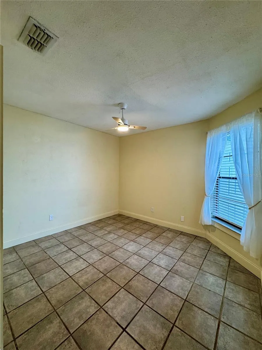 8381 CITRUS CHASE DRIVE Orlando, FL 32836