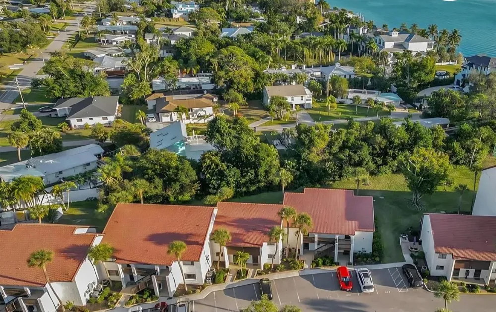 1646 STICKNEY POINT ROAD #101 Sarasota, FL 34231