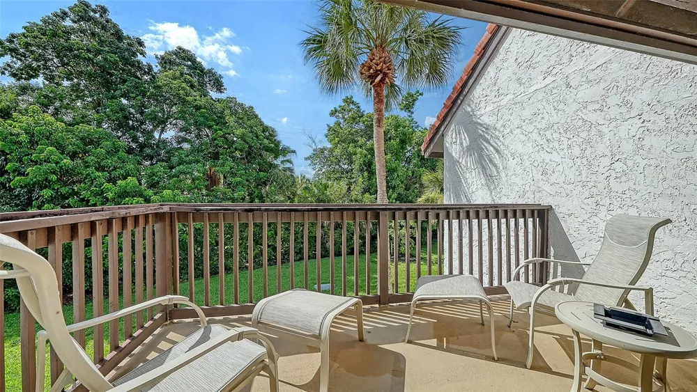 1646 STICKNEY POINT ROAD #101 Sarasota, FL 34231