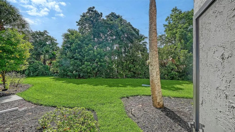 1646 STICKNEY POINT ROAD #101 Sarasota, FL 34231