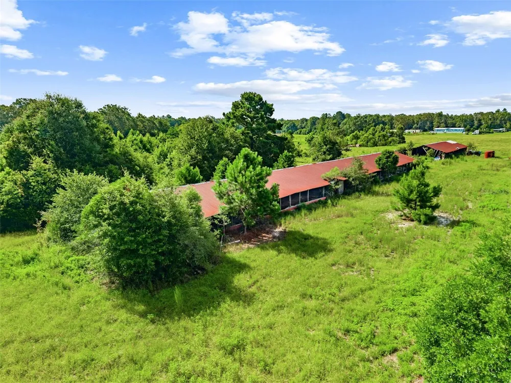 2853 R M WARD ROAD Ponce De Leon, FL 32455