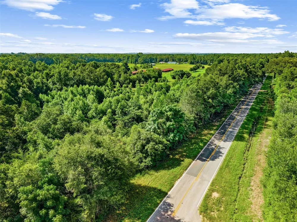 2853 R M WARD ROAD Ponce De Leon, FL 32455